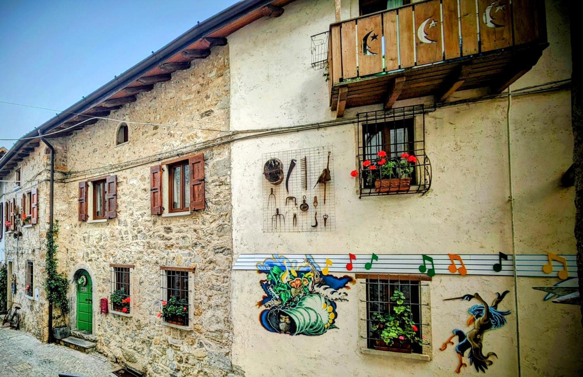 B&B Piccolo Tibet Lavenone Exterior photo